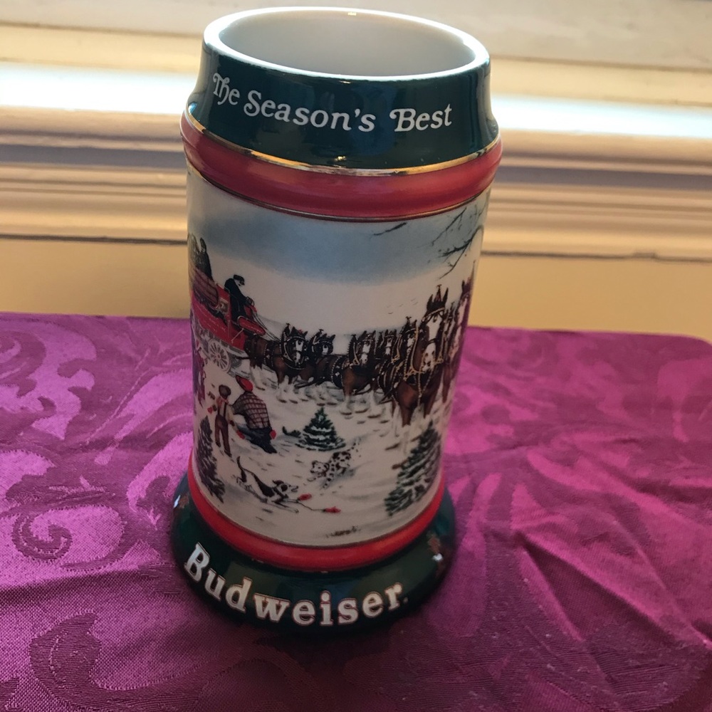 Christmas. Budweiser TheSEASONS BEST. 1991.